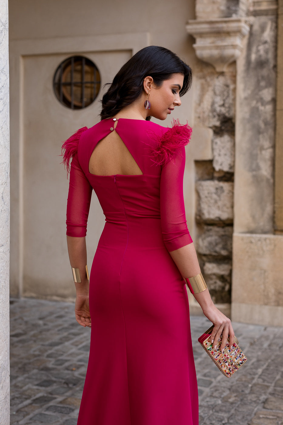 Vestido largo drapeado con escote cruzado cereza