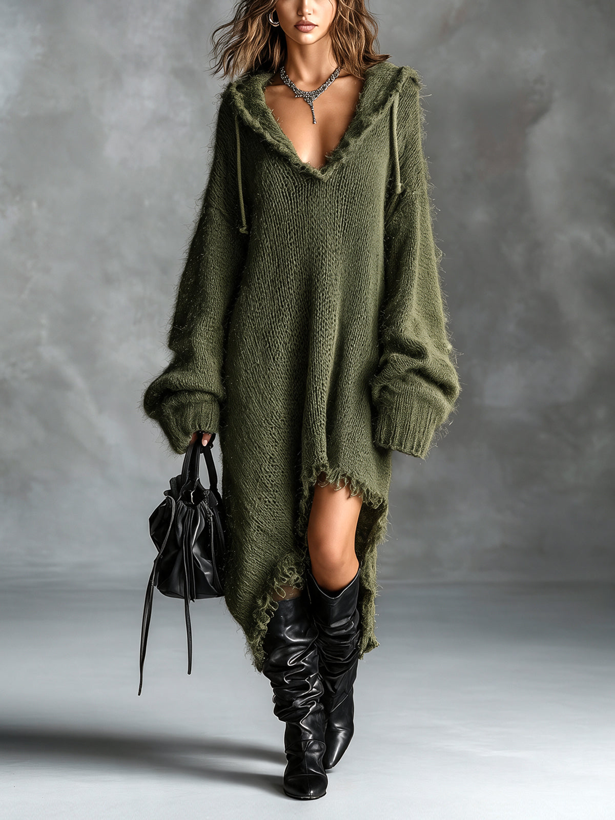 Colombe | Vestido midi de punto afelpado con capucha