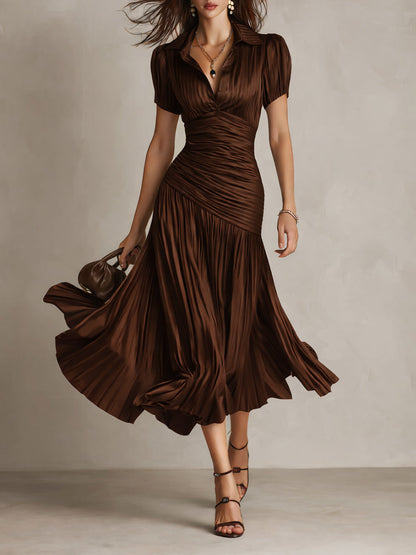 Adriana · Vestido midi satinado a rayas retro
