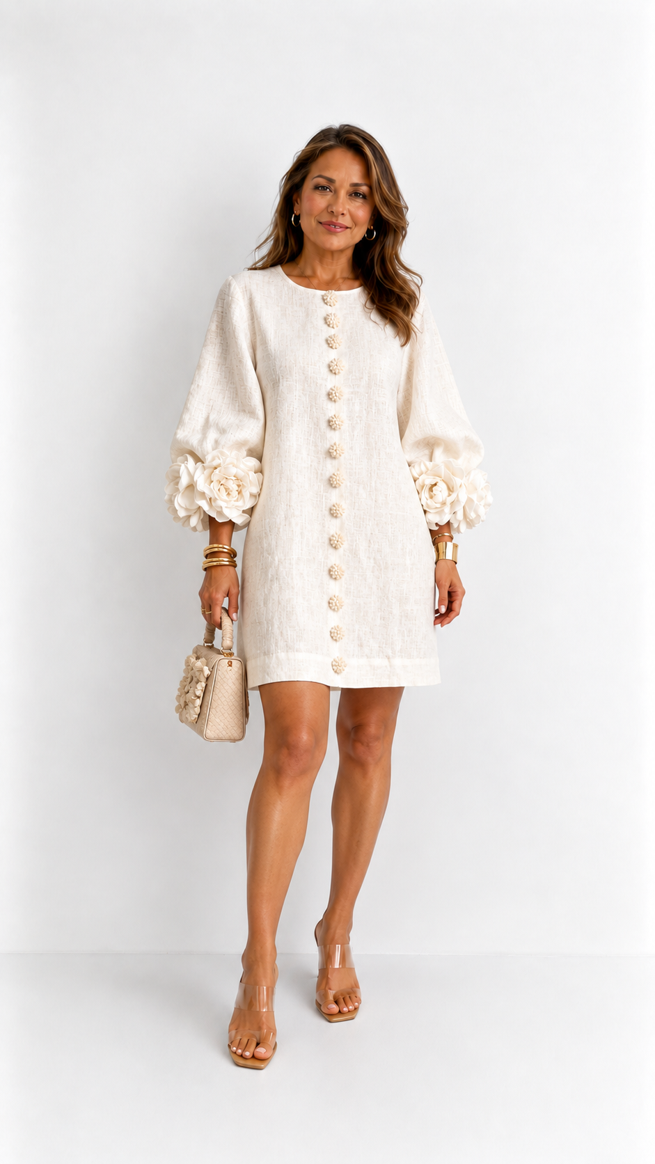 Amara | Vestido corto elegante con botones florales