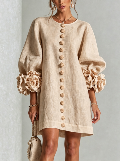 Amara | Vestido corto elegante con botones florales