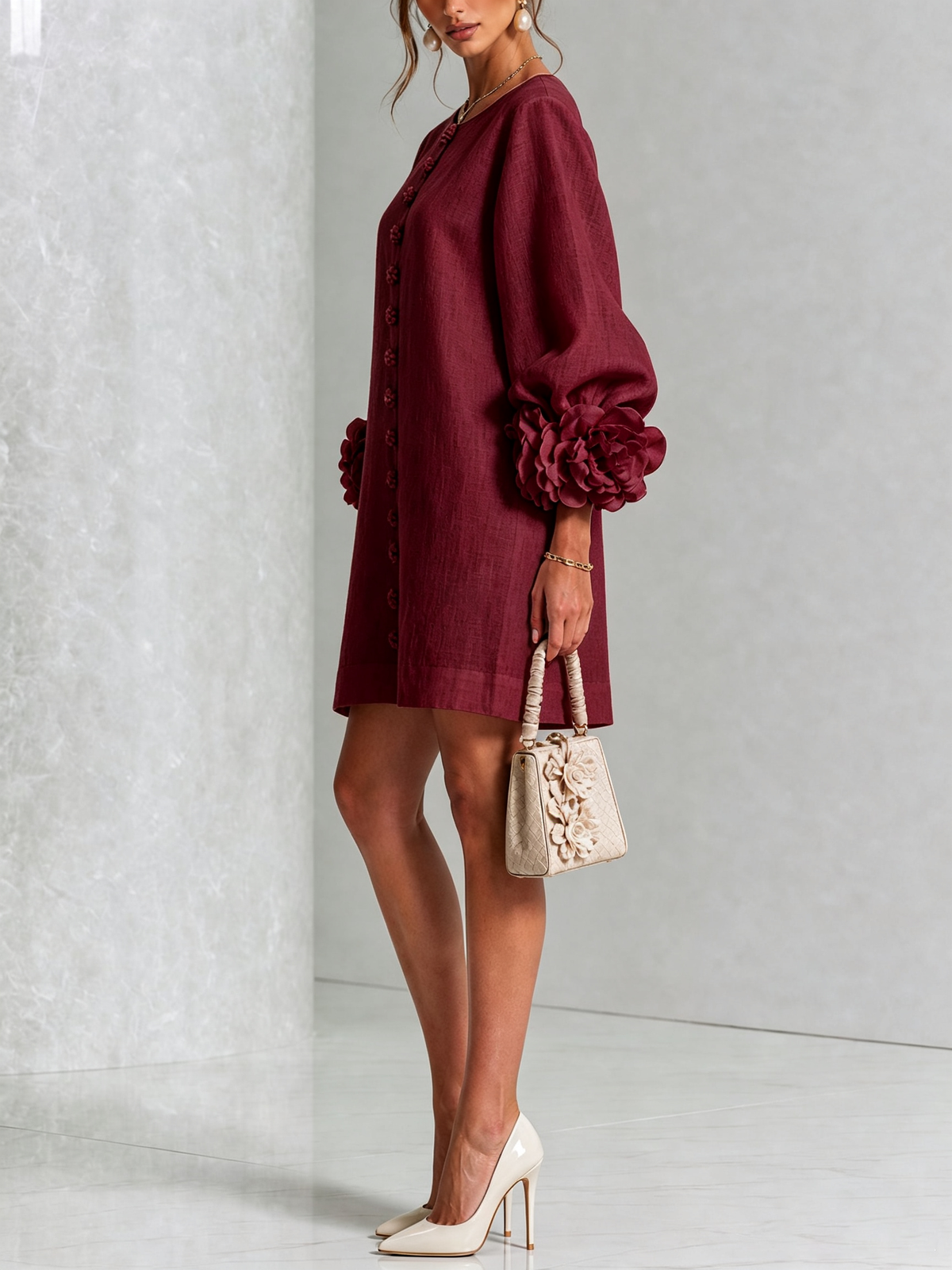 Amara | Vestido corto elegante con botones florales