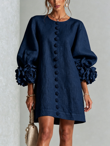 Amara | Vestido corto elegante con botones florales