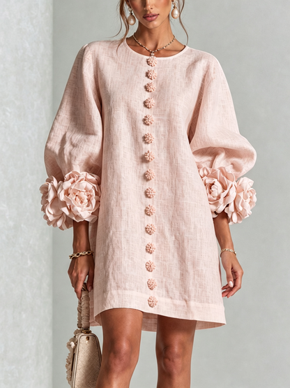 Amara | Vestido corto elegante con botones florales
