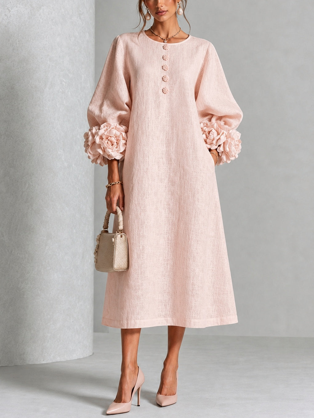 Églantine | Vestido midi rosa con botones florales y mangas de fantasía