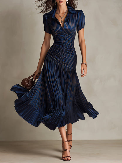Adriana · Vestido midi satinado a rayas retro